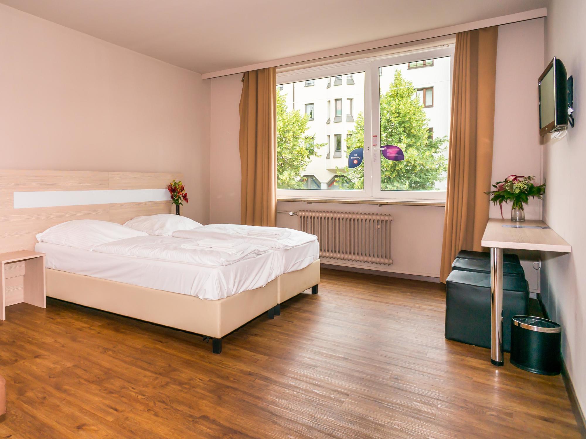 Smart Stay - Hostel Munich City Dış mekan fotoğraf