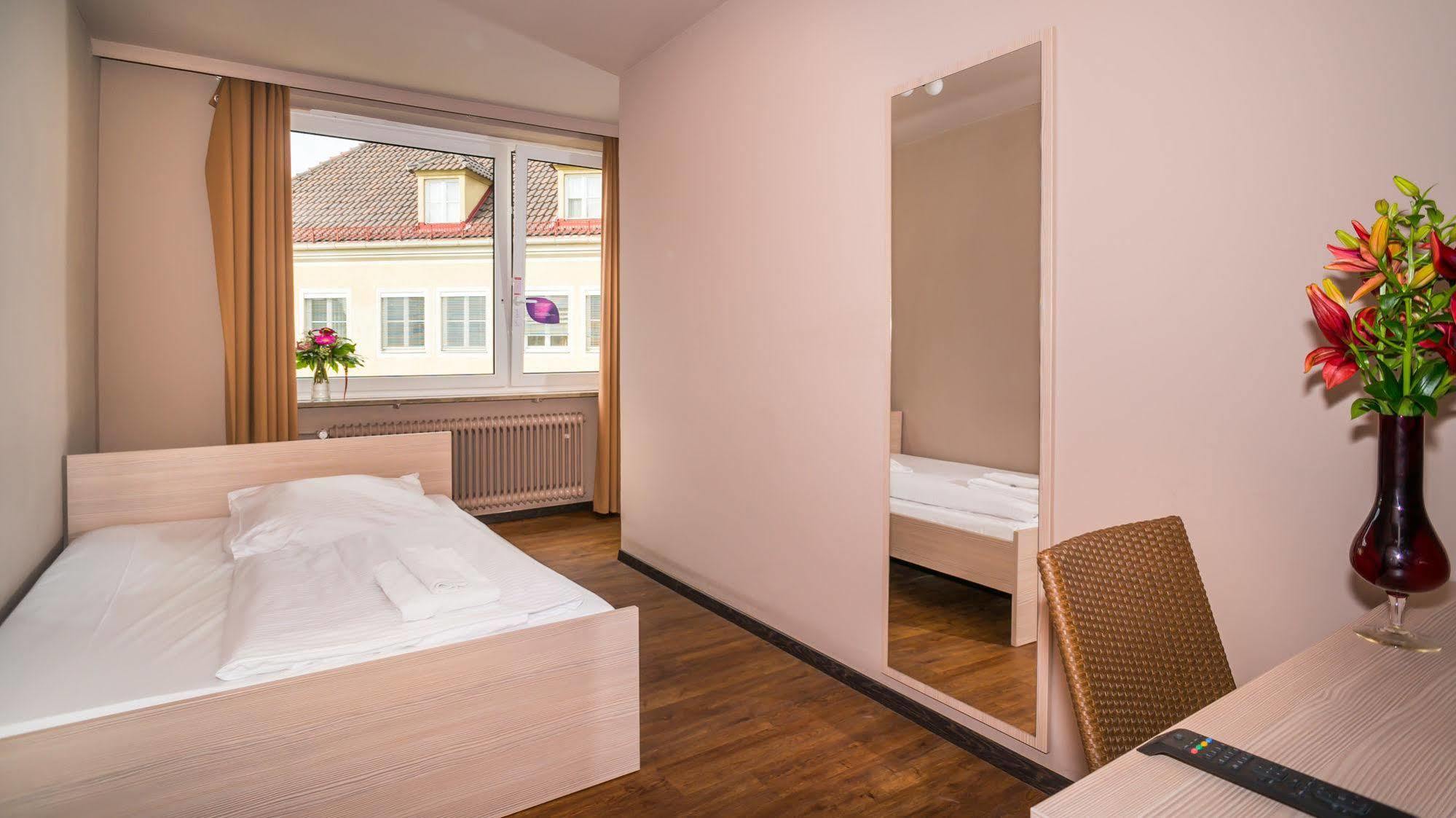 Smart Stay - Hostel Munich City Dış mekan fotoğraf